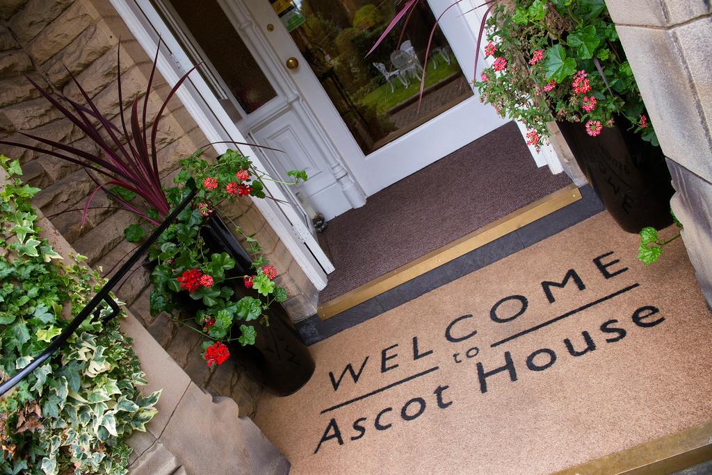 Ascot House Hotel Harrogate Bagian luar foto